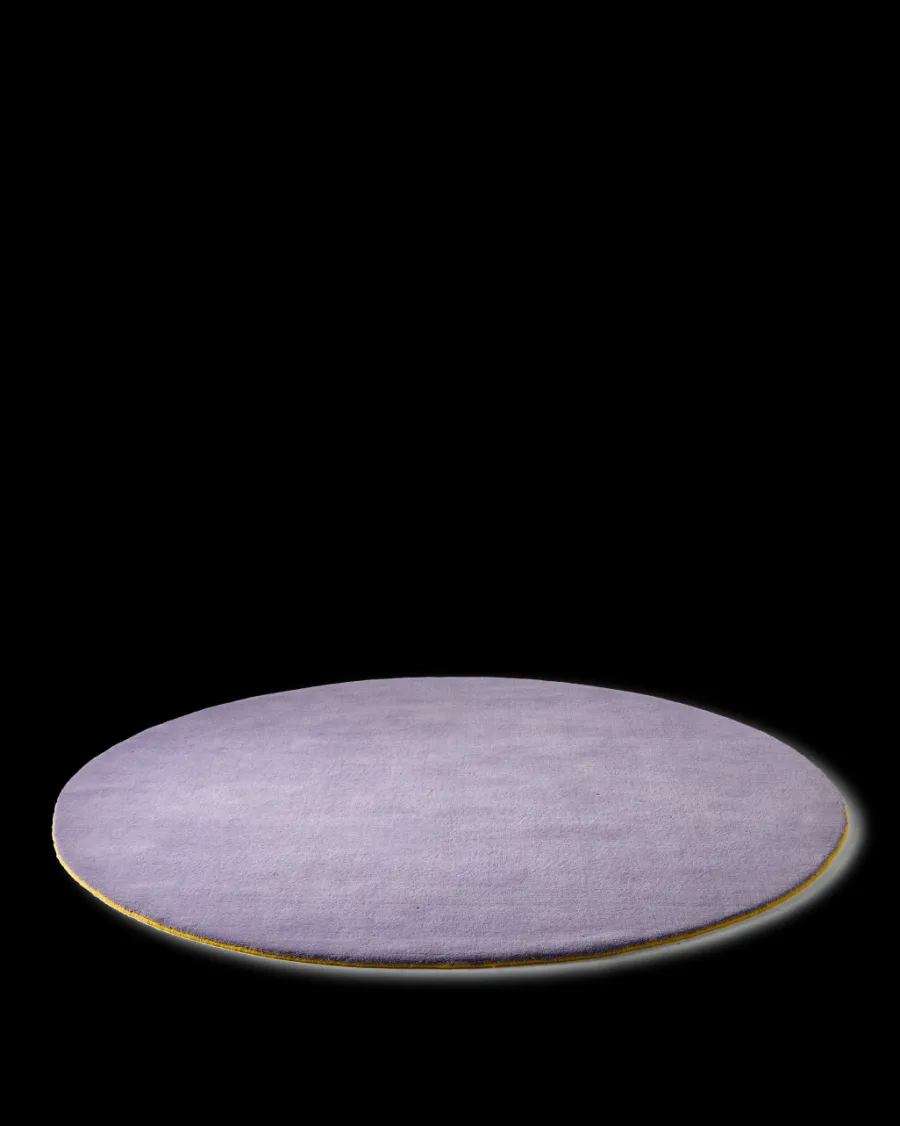 New Polspotten Outline Rug - Round lilac