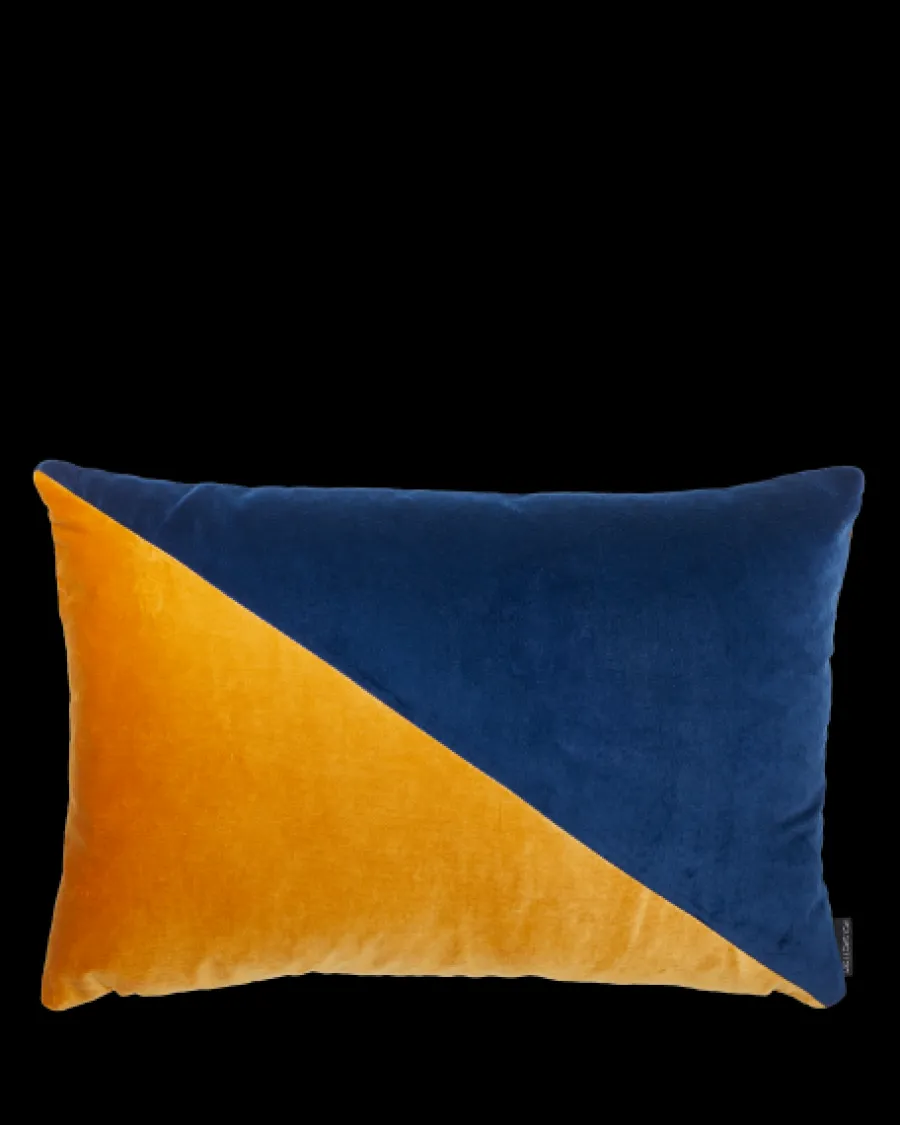 Shop Polspotten Velvet Dia Cushion darkblue